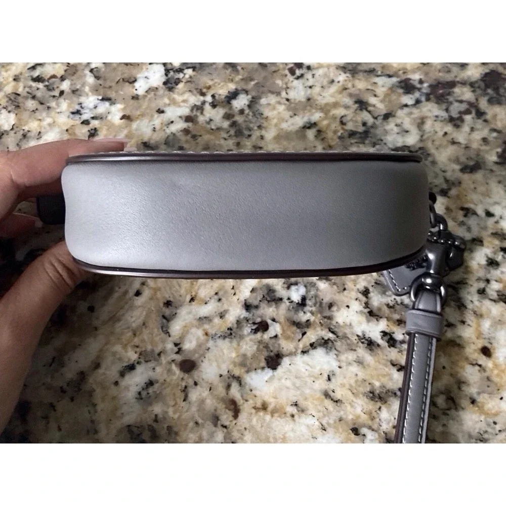 Coach 1941 Studded Grey Leather Wristlet Pouch Style‎ 57184 Gunmetal